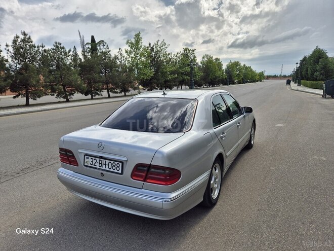 Mercedes E 270 2000, 303,525 km - 2.7 l - Gəncə