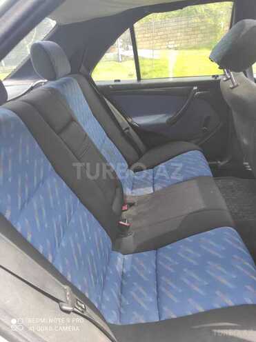 Mercedes C 230 1997, 420,000 km - 2.3 л - Qəbələ