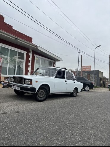 LADA (VAZ) 2107 2001, 90,000 km - 1.6 l - Qusar