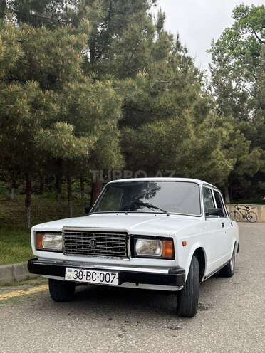 LADA (VAZ) 2107 2001, 90,000 km - 1.6 l - Qusar