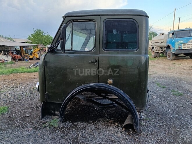 MAZ 5549 1989, 110,000 km - 11.0 l - Qazax