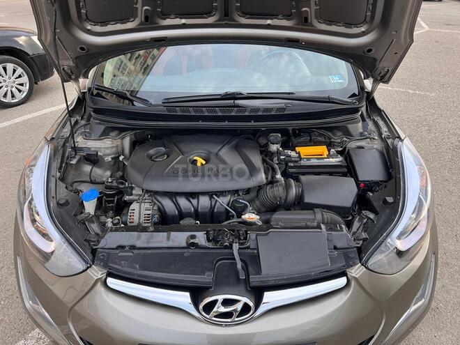 Hyundai Elantra 2015, 254,276 km - 1.8 l - Bakı