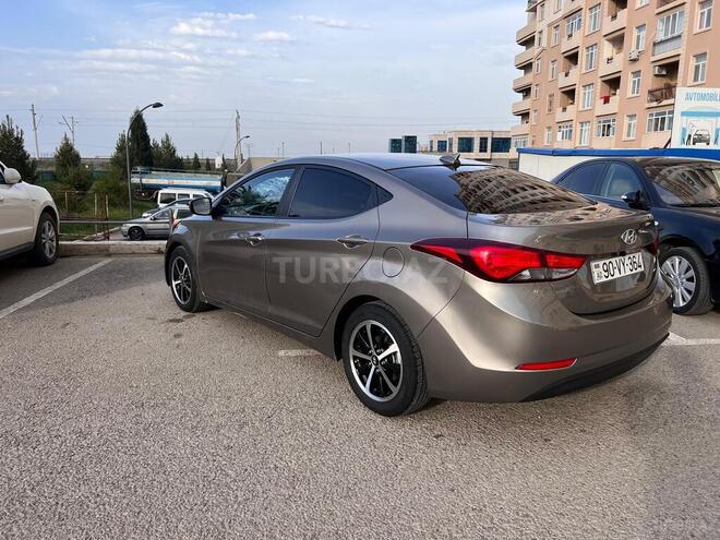 Hyundai Elantra 2015, 254,276 km - 1.8 l - Bakı