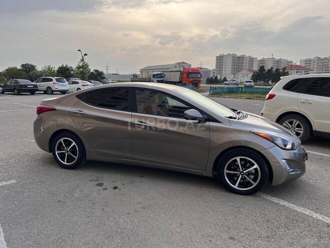 Hyundai Elantra 2015, 254,276 km - 1.8 l - Bakı