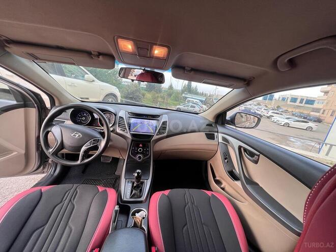 Hyundai Elantra 2015, 254,276 km - 1.8 l - Bakı