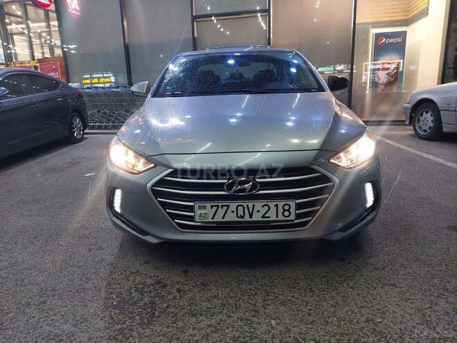 Hyundai Elantra 2016, 173,809 km - 2.0 l - Bakı