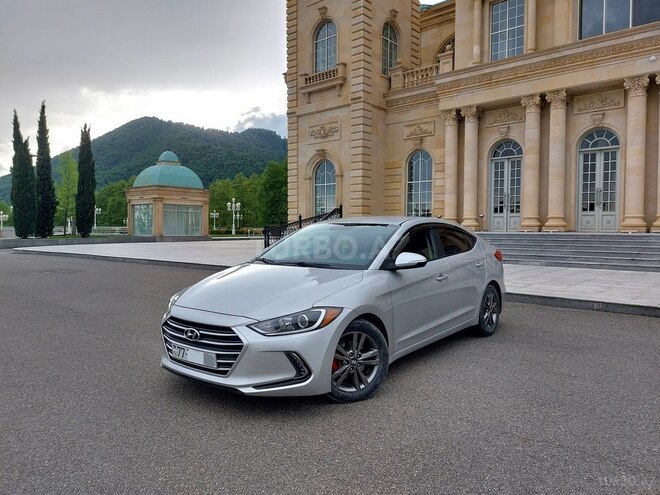 Hyundai Elantra 2016, 140,000 km - 2.0 л - Qəbələ