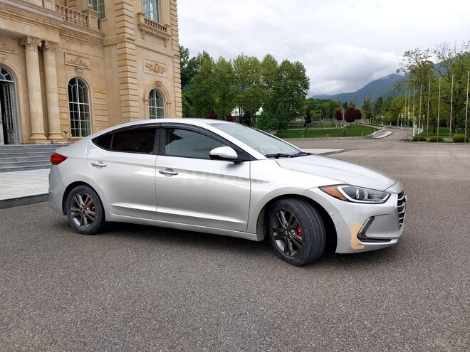 Hyundai Elantra 2016, 140,000 km - 2.0 л - Qəbələ