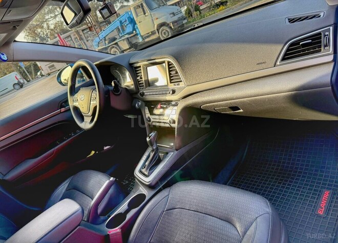 Hyundai Elantra 2016, 164,400 km - 2.0 l - Bakı