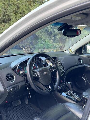 Chevrolet Cruze 2015, 210,000 km - 1.4 л - Yevlax