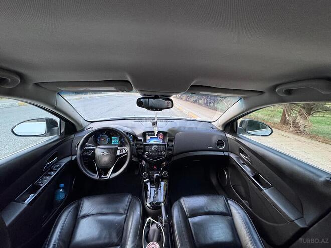 Chevrolet Cruze 2015, 210,000 km - 1.4 л - Yevlax