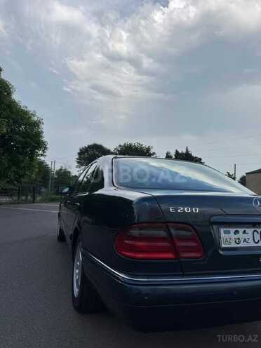 Mercedes E 200 1998, 400,000 km - 2.0 l - Masallı