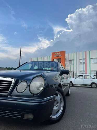 Mercedes E 200 1998, 400,000 km - 2.0 l - Masallı