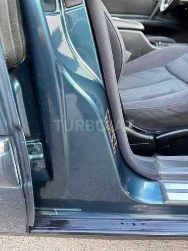Mercedes E 200 1998, 400,000 km - 2.0 l - Masallı