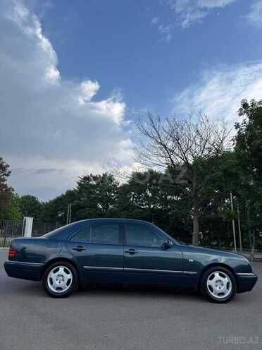 Mercedes E 200 1998, 400,000 km - 2.0 l - Masallı