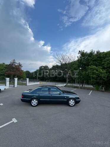 Mercedes E 200 1998, 400,000 km - 2.0 l - Masallı