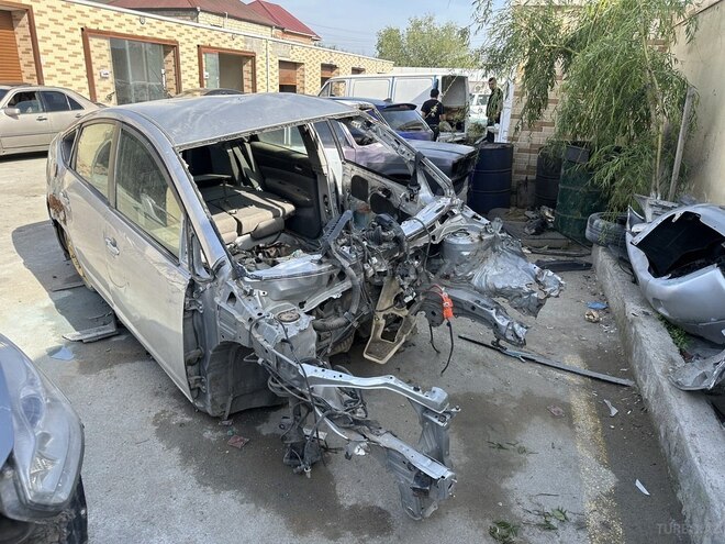 Toyota Prius 2008, 185,000 km - 1.5 л - Bakı