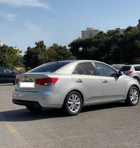 Kia Cerato 2010, 290,000 km - 2.0 l - Bakı