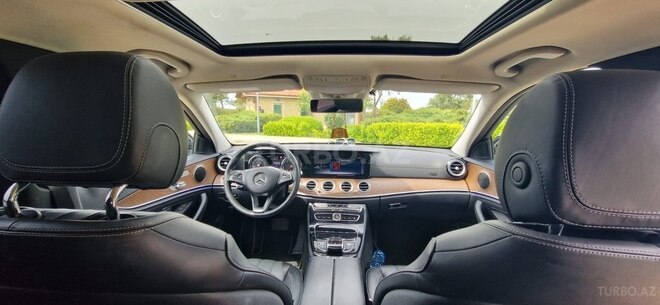 Mercedes E 220 d 4MATIC 2017, 157,000 km - 2.0 л - Bakı