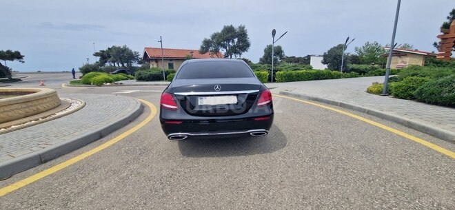 Mercedes E 220 d 4MATIC 2017, 157,000 km - 2.0 л - Bakı
