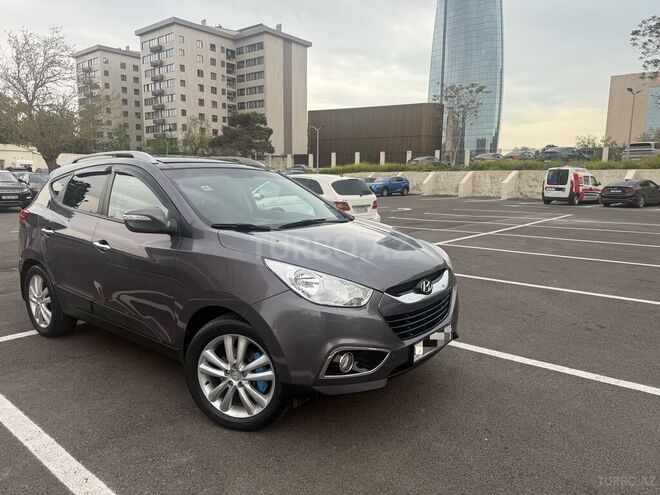 Hyundai ix35 2011, 195,000 km - 2.4 l - Bakı