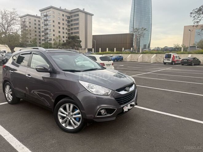 Hyundai ix35 2011, 195,000 km - 2.4 l - Bakı