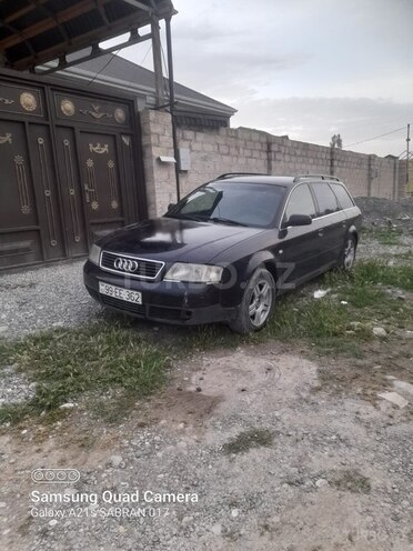 Audi A6 1998, 180,000 km - 2.4 l - Şabran