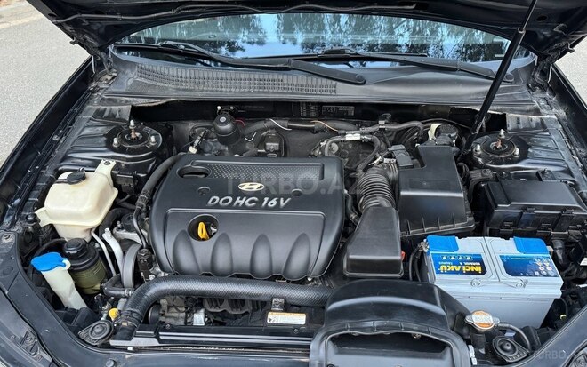 Hyundai Sonata-19