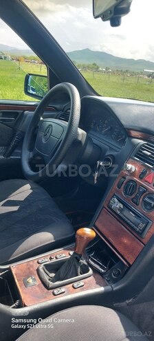 Mercedes E 200 1996, 349,000 km - 2.0 l - Ağstafa