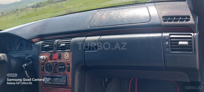 Mercedes E 200 1996, 349,000 km - 2.0 l - Ağstafa