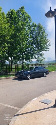 Mercedes E 200 1996, 349,000 km - 2.0 l - Ağstafa