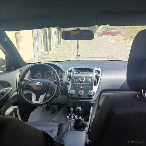 Kia Ceed 2009, 230,000 km - 1.4 л - Bakı