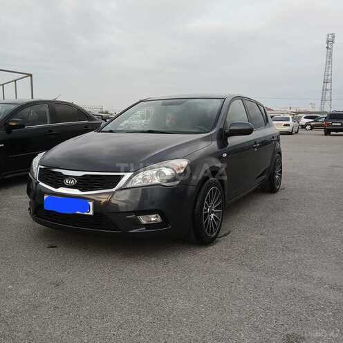 Kia Ceed 2009, 230,000 km - 1.4 л - Bakı
