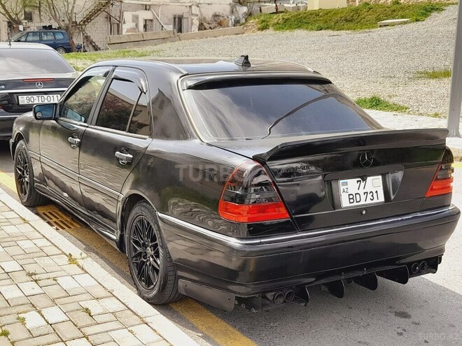 Mercedes C 230 2000, 317,000 km - 2.3 l - Bakı