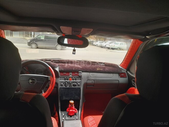 Mercedes C 230 2000, 317,000 km - 2.3 l - Bakı