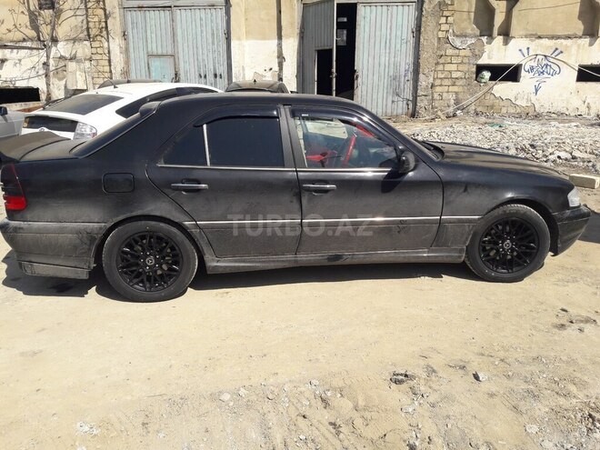 Mercedes C 230 2000, 317,000 km - 2.3 l - Bakı