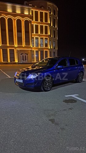 Opel Astra 2009, 265,000 km - 1.4 l - Bakı
