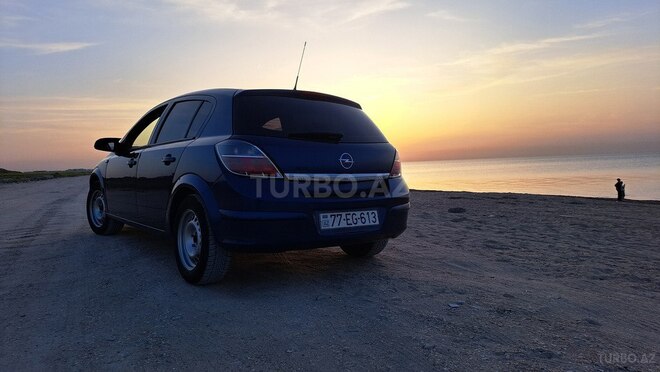 Opel Astra 2009, 265,000 km - 1.4 l - Bakı
