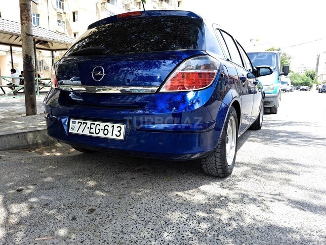 Opel Astra 2009, 265,000 km - 1.4 l - Bakı