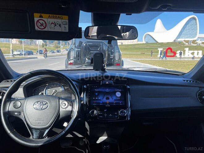 Toyota Corolla Fielder 2019, 104,000 km - 1.5 л - Bakı