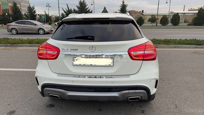 Mercedes GLA 200 2015, 155,000 km - 1.6 l - Bakı