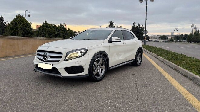 Mercedes GLA 200 2015, 155,000 km - 1.6 l - Bakı