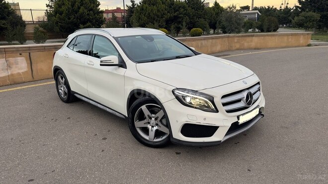 Mercedes GLA 200 2015, 155,000 km - 1.6 l - Bakı