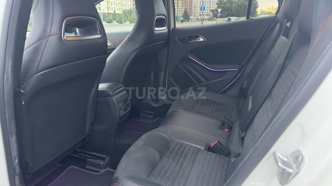 Mercedes GLA 200 2015, 155,000 km - 1.6 l - Bakı
