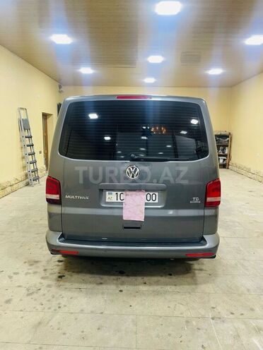 Volkswagen Multivan 2012, 318,000 km - 2.0 л - Bakı