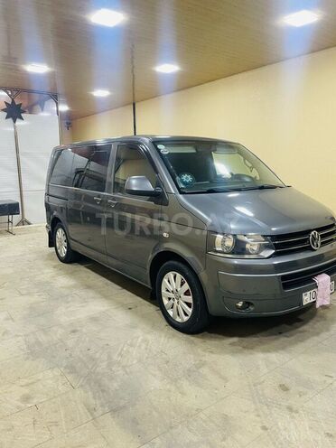 Volkswagen Multivan 2012, 318,000 km - 2.0 л - Bakı