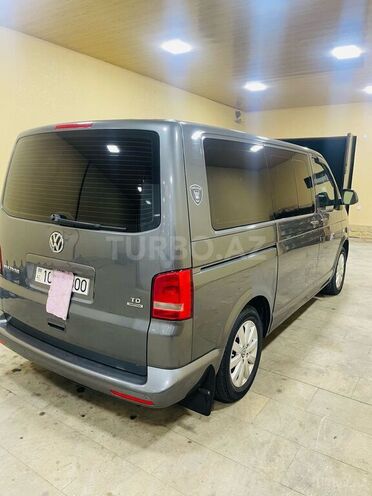 Volkswagen Multivan 2012, 318,000 km - 2.0 л - Bakı