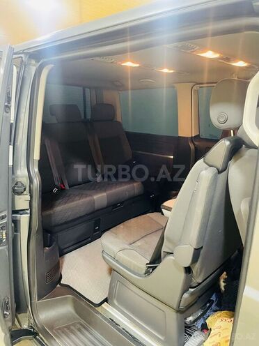 Volkswagen Multivan 2012, 318,000 km - 2.0 л - Bakı