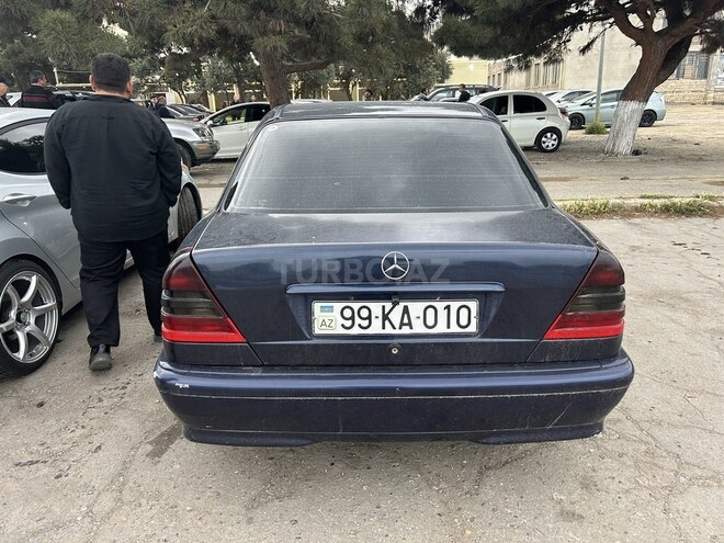 Mercedes C 220 d 1999, 345,000 km - 2.2 l - Bakı