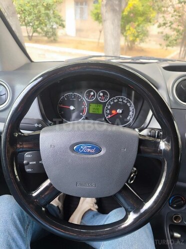 Ford Tourneo Connect 2011, 191,000 km - 1.8 l - Bakı
